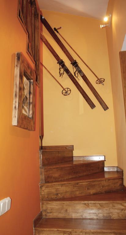 Apartamentos Valle De Aran Монт Экстерьер фото