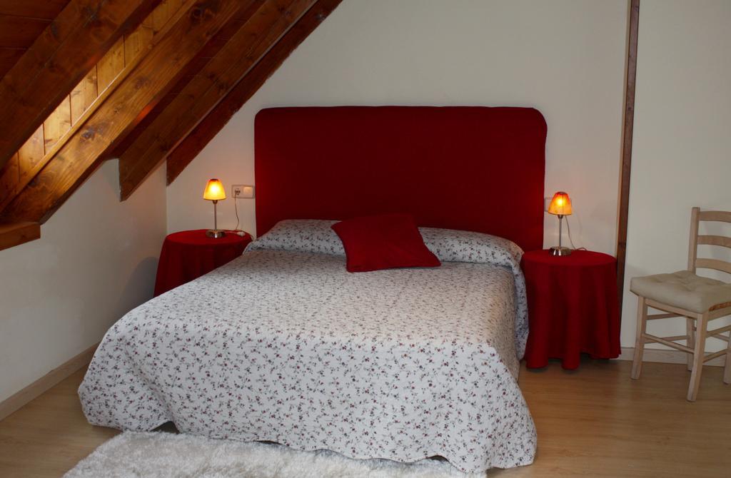Apartamentos Valle De Aran Монт Номер фото